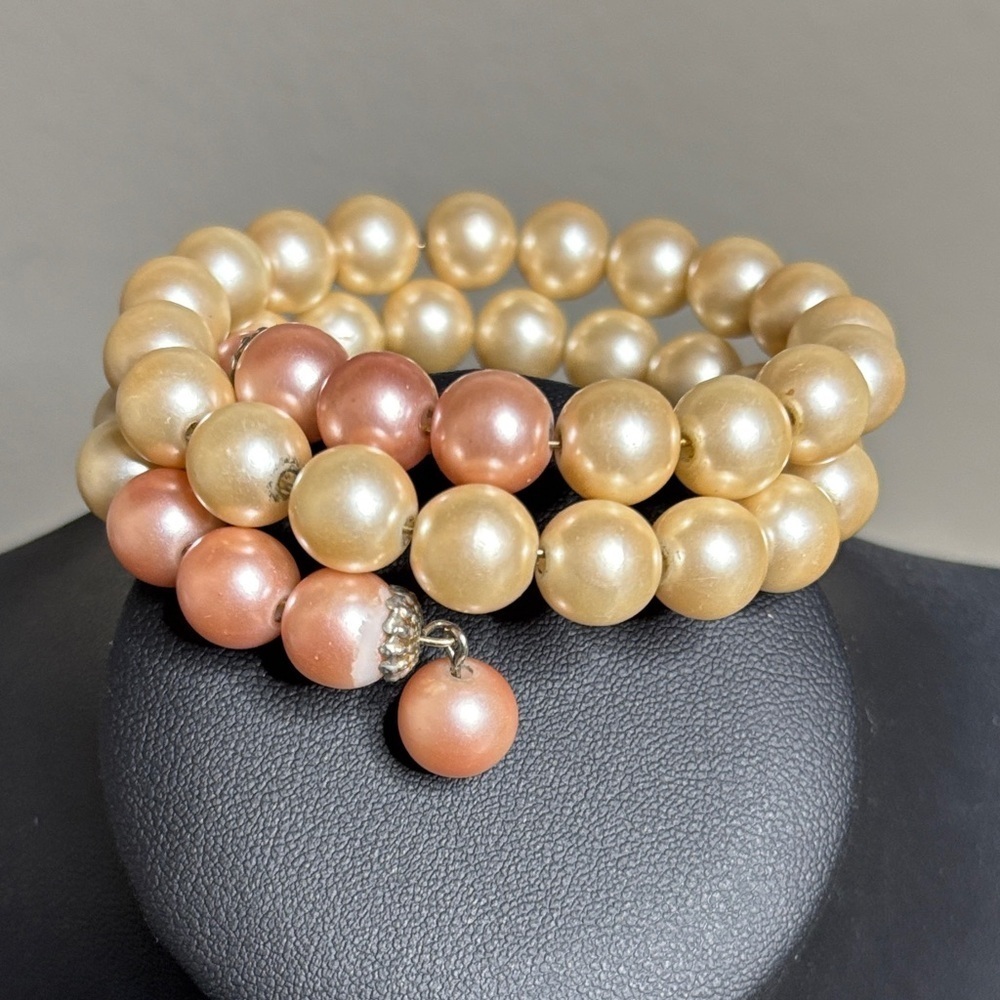 Vintage Elegant Gold and Pink Faux Pearl Wire Wrap Bracelet